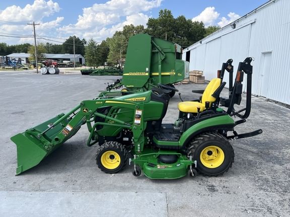 Main image John Deere 1025R