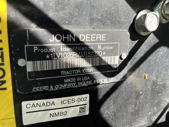 Image of John Deere 1025R equipment image 4