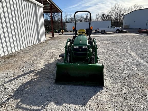 Image of John Deere 1025R equipment image 3