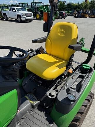 Image of John Deere 1025R equipment image 4
