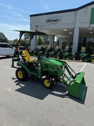 Image of John Deere 1025R equipment image 3