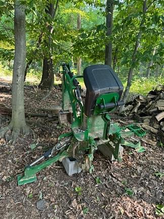 Image of John Deere 1025R equipment image 2