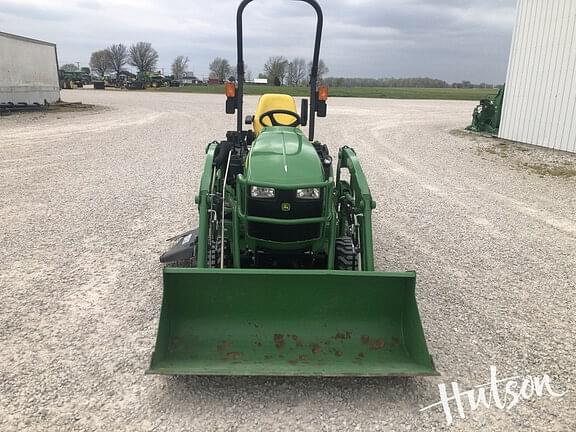 Image of John Deere 1025R equipment image 1