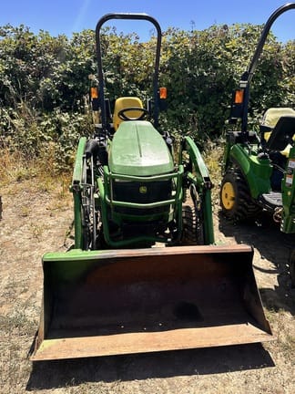 2018 John Deere 1025R Equipment Image0