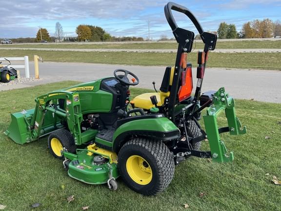 Image of John Deere 1025R equipment image 4