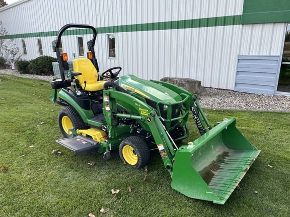 Main image John Deere 1025R