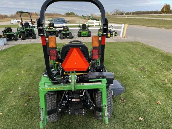 Image of John Deere 1025R equipment image 3