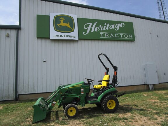 Main image John Deere 1025R