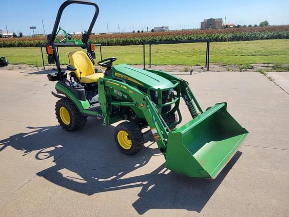 Image of John Deere 1025R equipment image 1