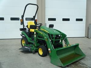 2018 John Deere 1025R Image