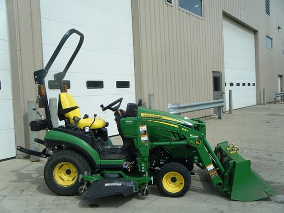 Image of John Deere 1025R equipment image 2