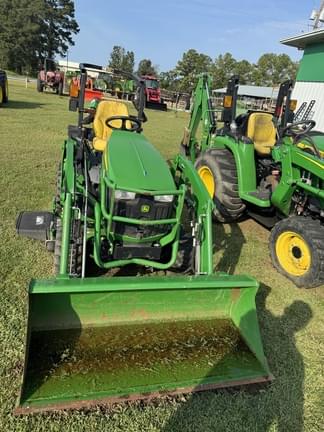 Image of John Deere 1025R Image 1
