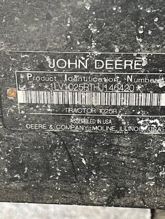 Image of John Deere 1025R equipment image 3