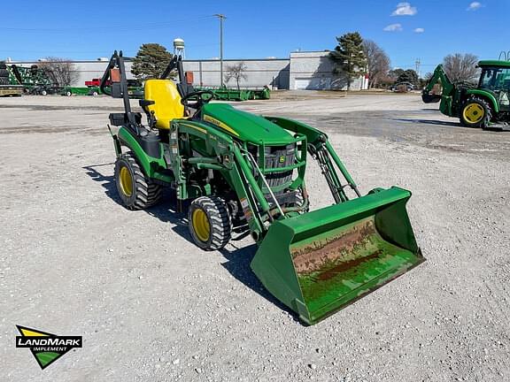 Image of John Deere 1025R equipment image 2