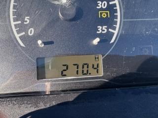 Image of John Deere 1025R equipment image 3