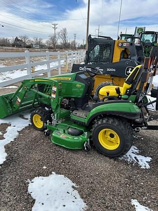 Image of John Deere 1025R equipment image 3