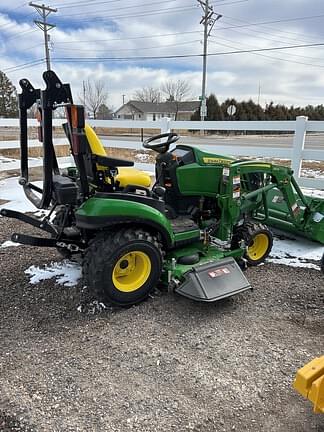 Image of John Deere 1025R equipment image 2