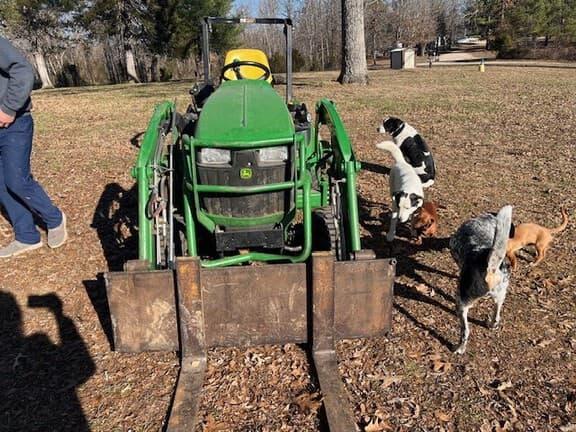 Image of John Deere 1025R equipment image 2
