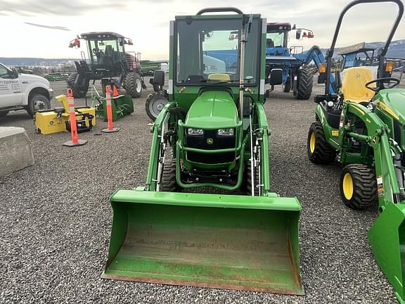 Image of John Deere 1025R equipment image 2