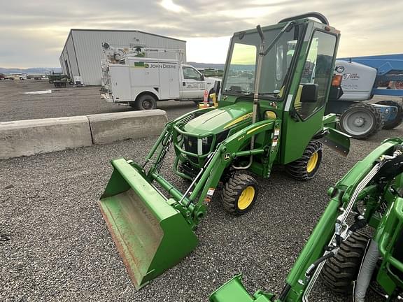 Image of John Deere 1025R equipment image 1