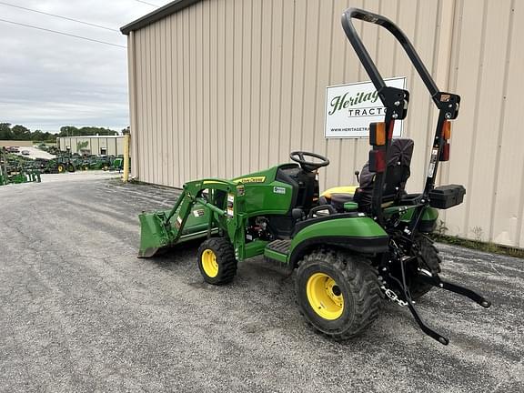 Image of John Deere 1025R equipment image 1