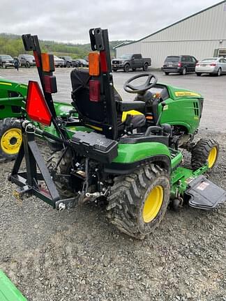 Image of John Deere 1025R equipment image 3