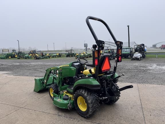 Image of John Deere 1025R equipment image 4