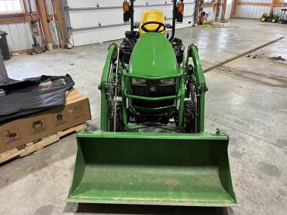 Image of John Deere 1025R equipment image 1