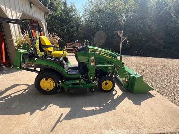 Image of John Deere 1025R equipment image 1