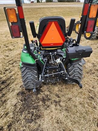 Image of John Deere 1025R equipment image 4