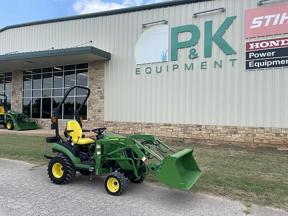 Image of John Deere 1025R equipment image 4