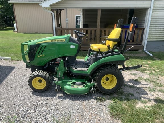 Main image John Deere 1025R