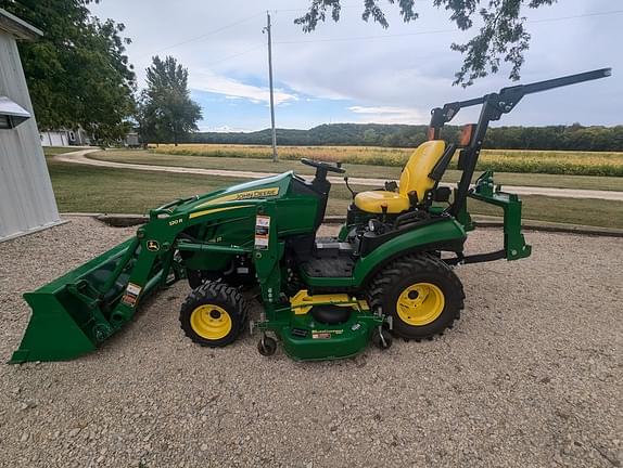 Image of John Deere 1025R Primary image