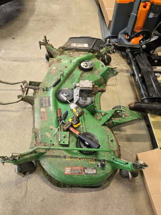 Image of John Deere 1025R equipment image 1