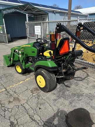 Image of John Deere 1025R equipment image 2