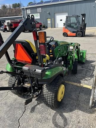 Image of John Deere 1025R equipment image 1