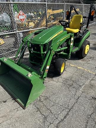 Image of John Deere 1025R equipment image 3