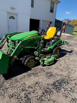 Image of John Deere 1025R equipment image 2
