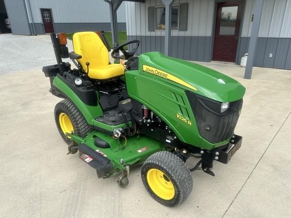 Image of John Deere 1025R equipment image 1