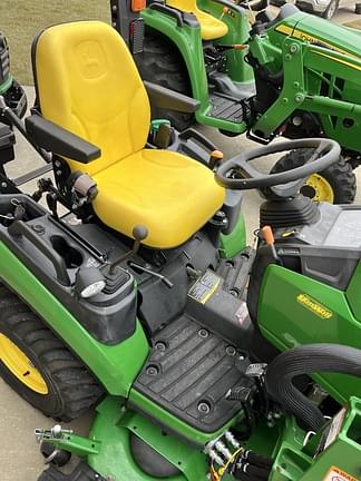 Image of John Deere 1025R equipment image 4