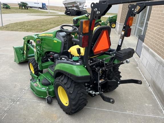 Image of John Deere 1025R equipment image 3