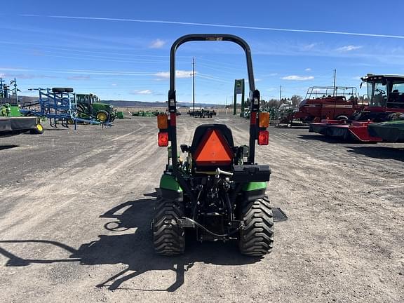 Image of John Deere 1025R equipment image 3