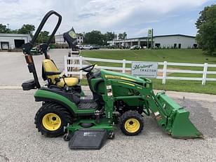 Main image John Deere 1025R 3