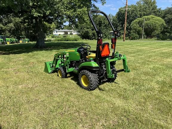 Image of John Deere 1025R equipment image 2