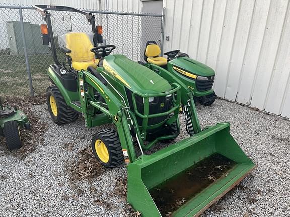 Image of John Deere 1025R equipment image 1