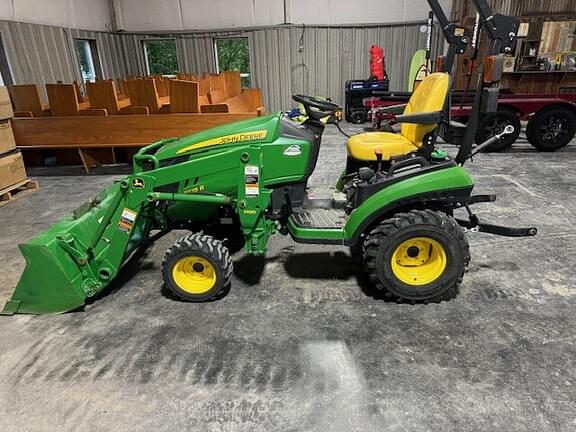 Image of John Deere 1025R Primary image