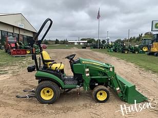 Main image John Deere 1025R