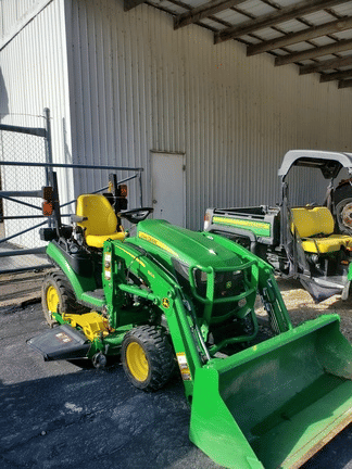 Main image John Deere 1025R
