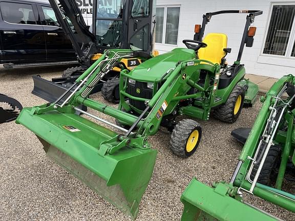 Image of John Deere 1025R equipment image 1