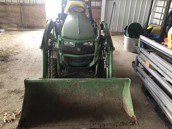 Image of John Deere 1025R equipment image 3